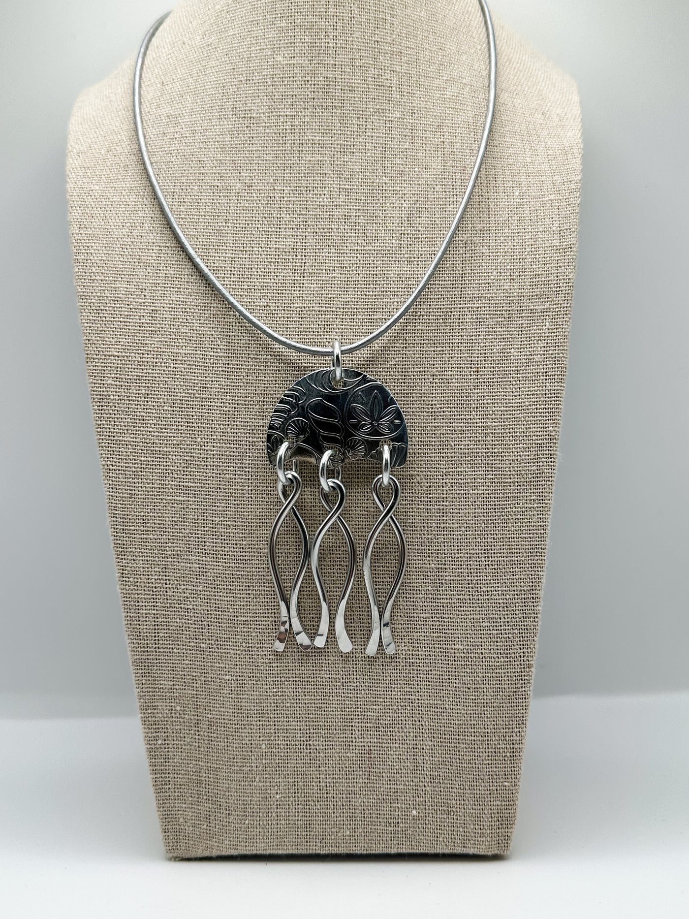 Jellyfish Metal Necklace