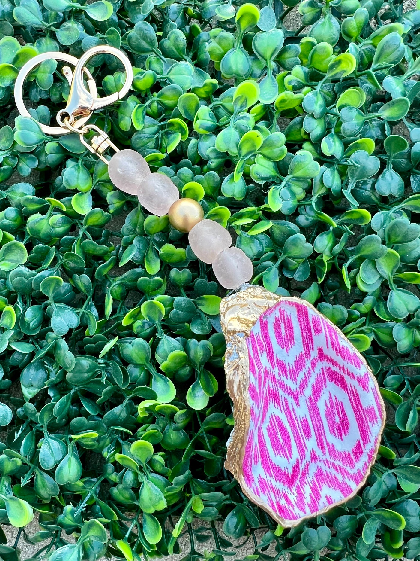 Handmade Decoupage Oyster Shell Keychains – Salty Chic Boutique