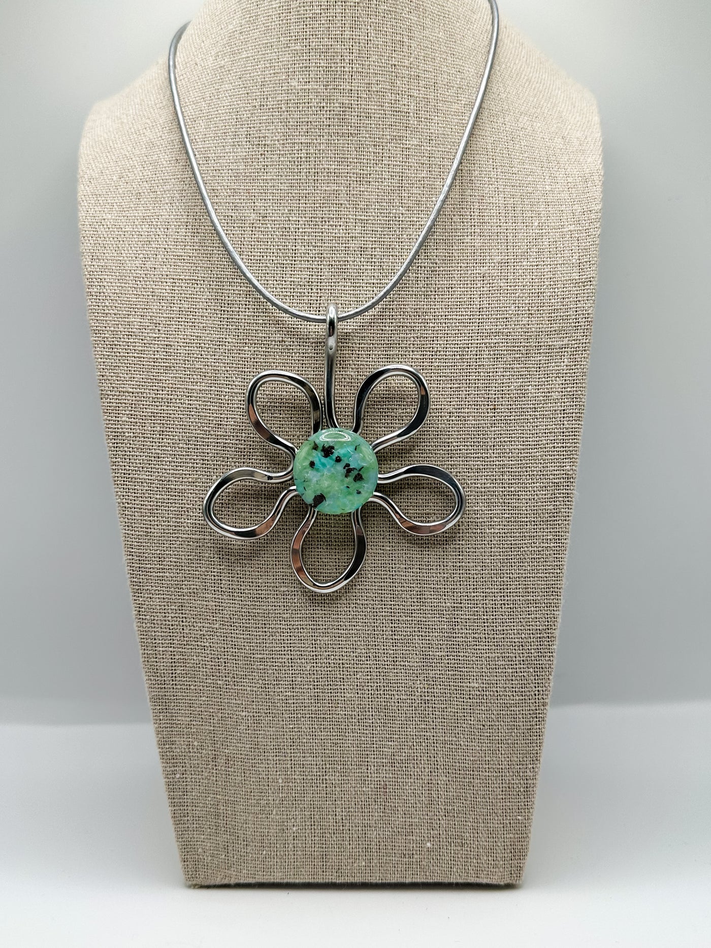 Flower Stone Necklace