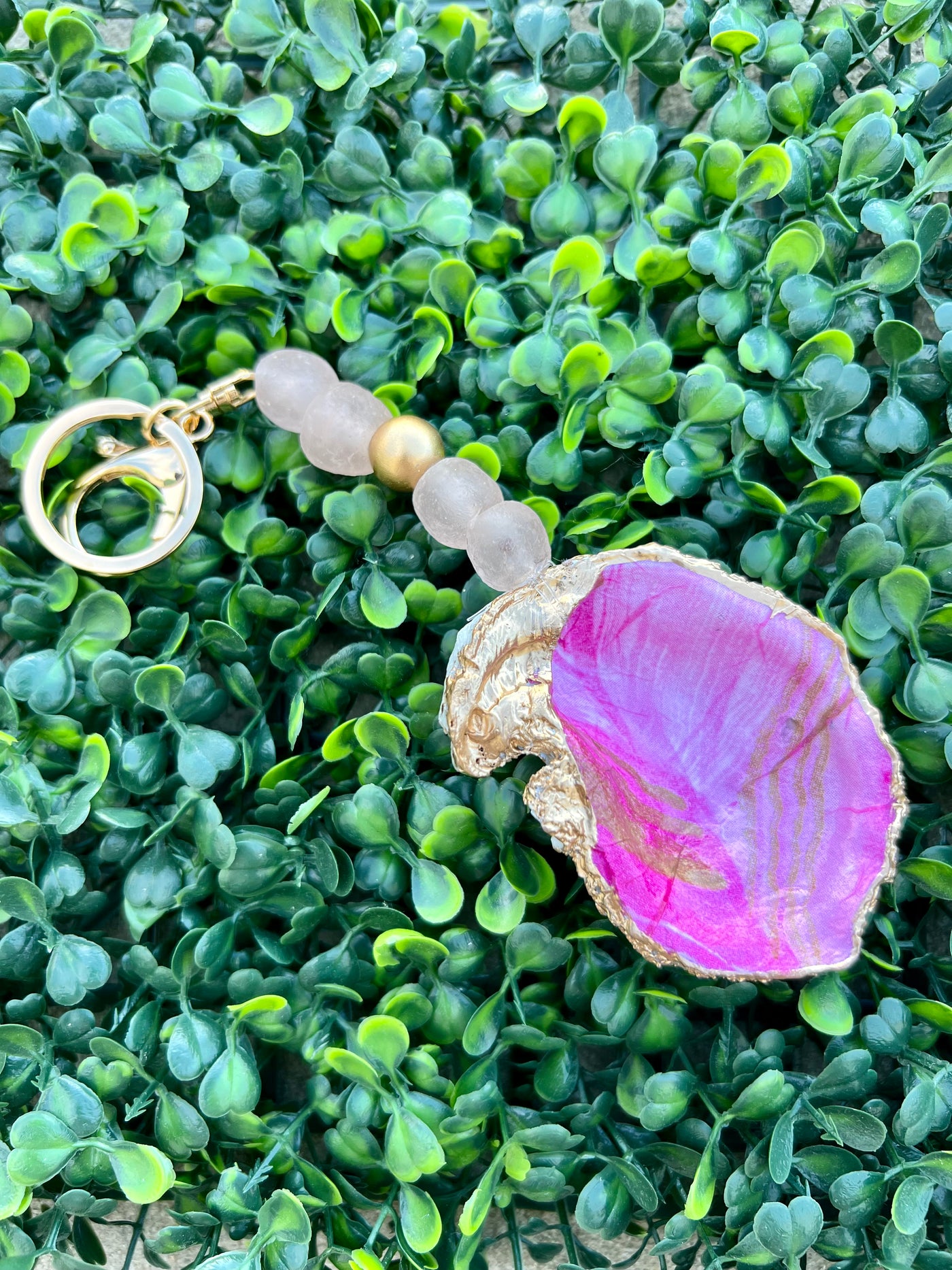 Handmade Decoupage Oyster Shell Keychains – Salty Chic Boutique