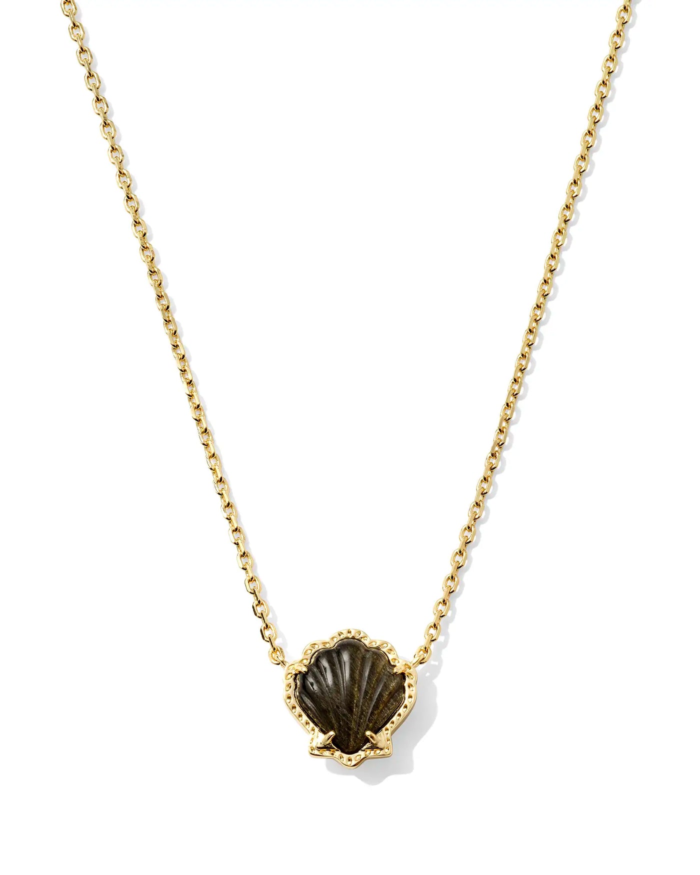 Brynne Shell Short Pendant Gold Necklace