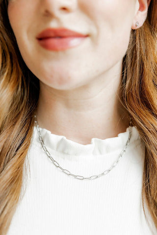 Linny Co Palmer Paperclip Necklace