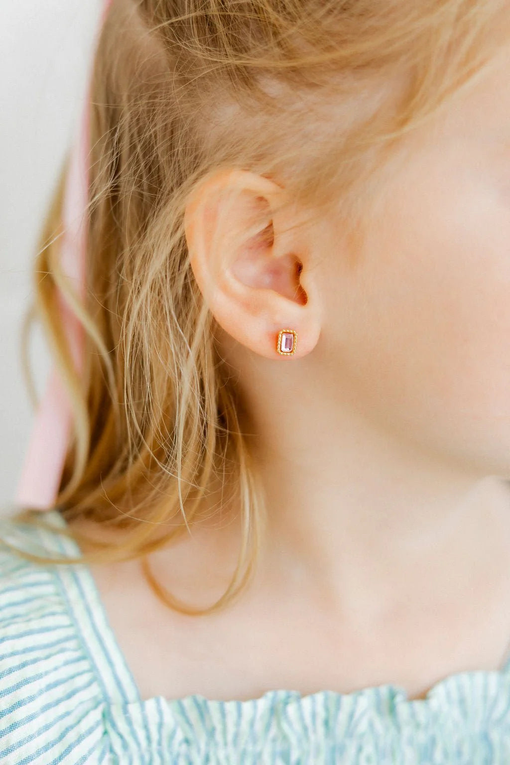 Madison Pink Screwback Stud Earring