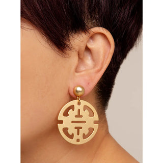 Traveling Pendant Drop Earring