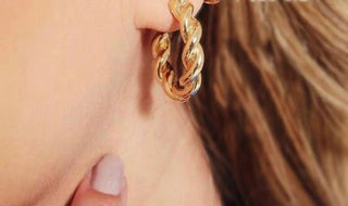 SF - Small Twisted Hoops