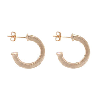Bianca Hoops - Sheila Fajl