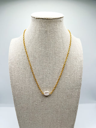 Dainty Pearl Necklace