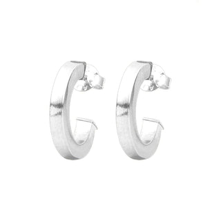 Bianca Hoops - Sheila Fajl