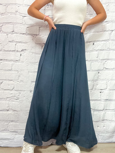 Wide Leg Pant with Raw Edge Detail